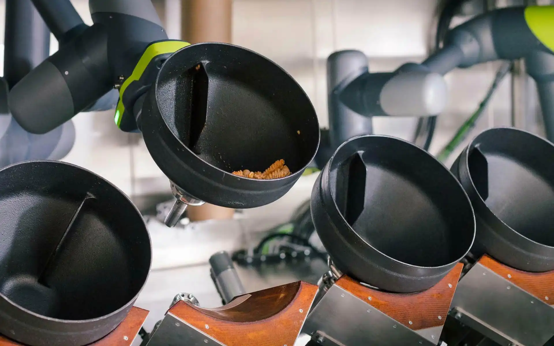 Aitme / Circus Group Robotic Kitchen: detail of cooking pots
